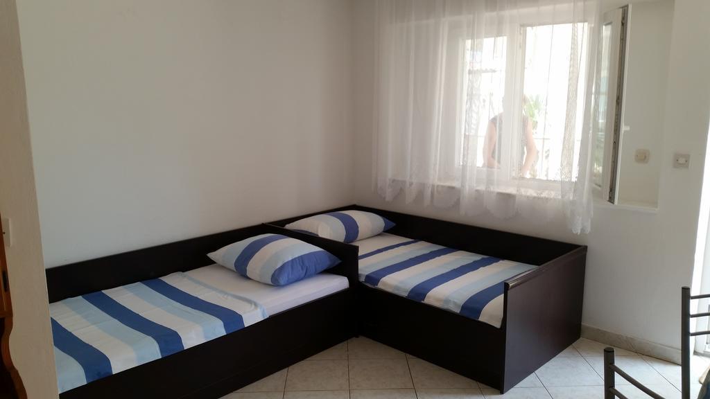 Apartmani Novosel Šilo Kültér fotó