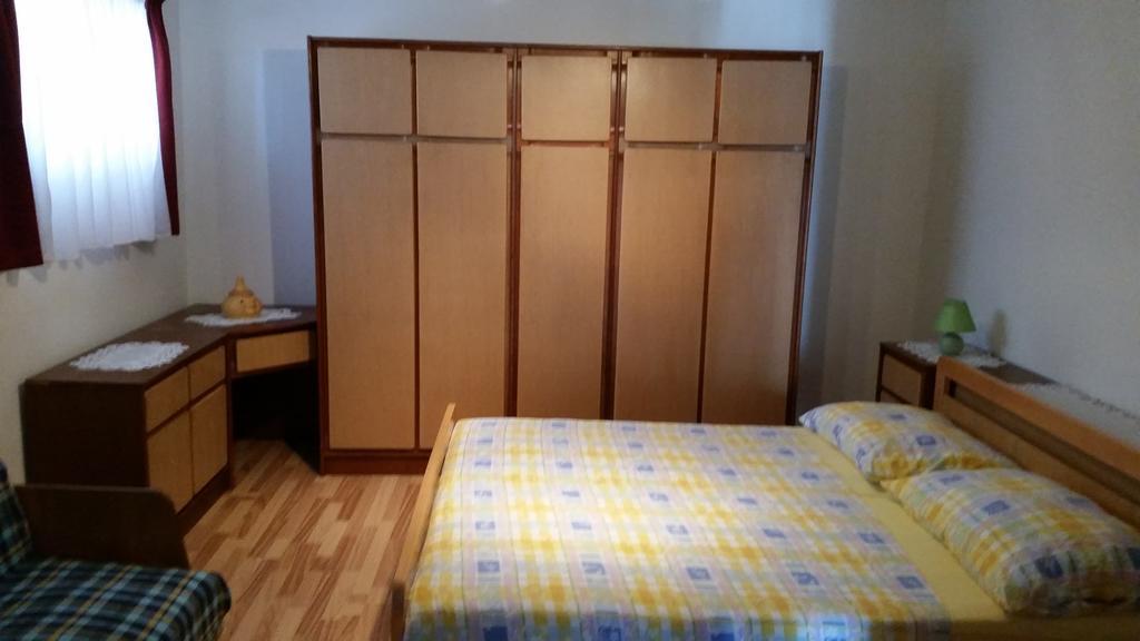 Apartmani Novosel Šilo Kültér fotó