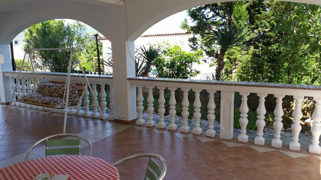Apartmani Novosel Šilo Kültér fotó