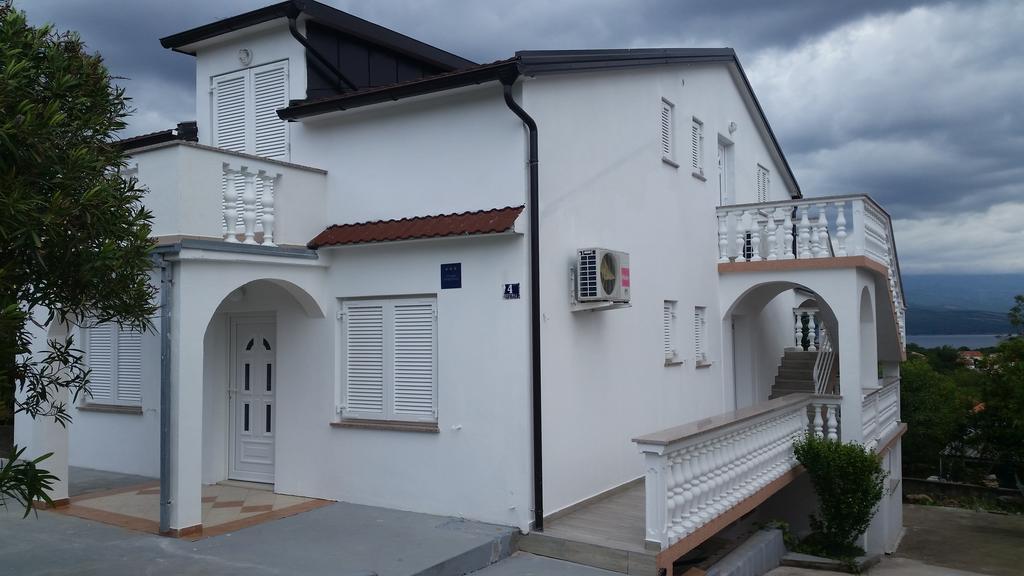 Apartmani Novosel Šilo Kültér fotó