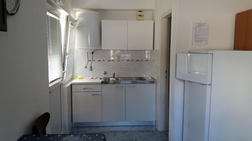 Apartmani Novosel Šilo Kültér fotó