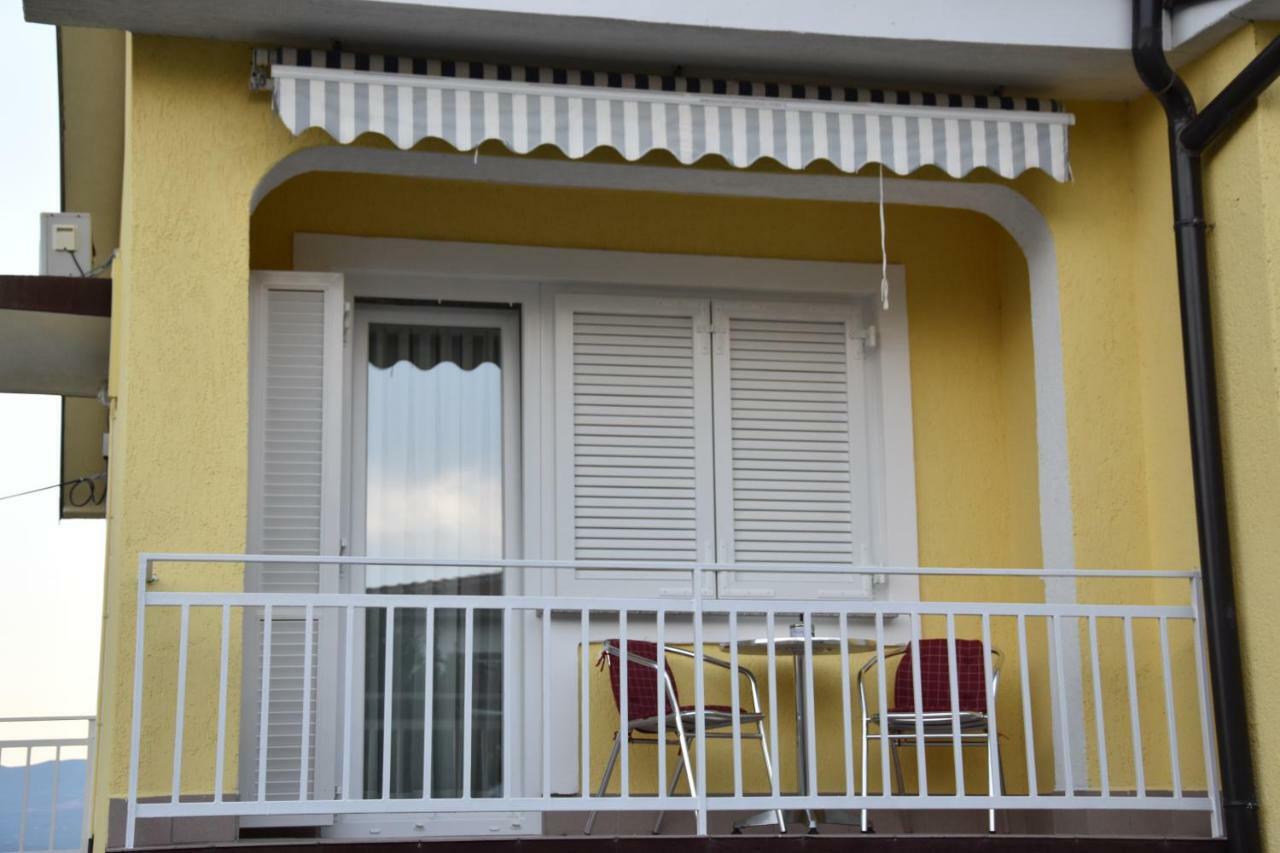 Apartmani Novosel Šilo Kültér fotó