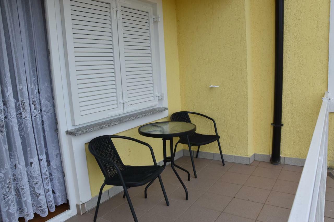 Apartmani Novosel Šilo Kültér fotó