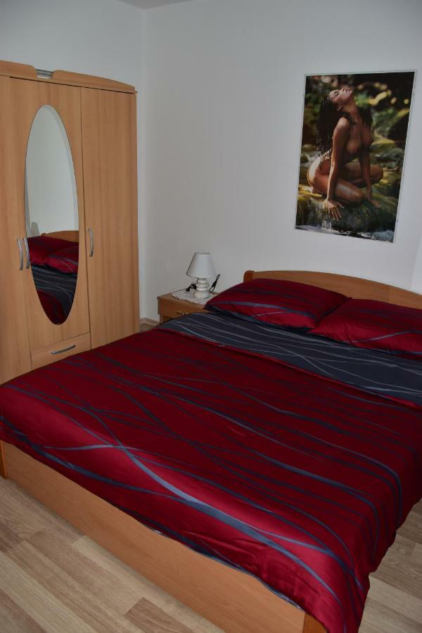 Apartmani Novosel Šilo Kültér fotó